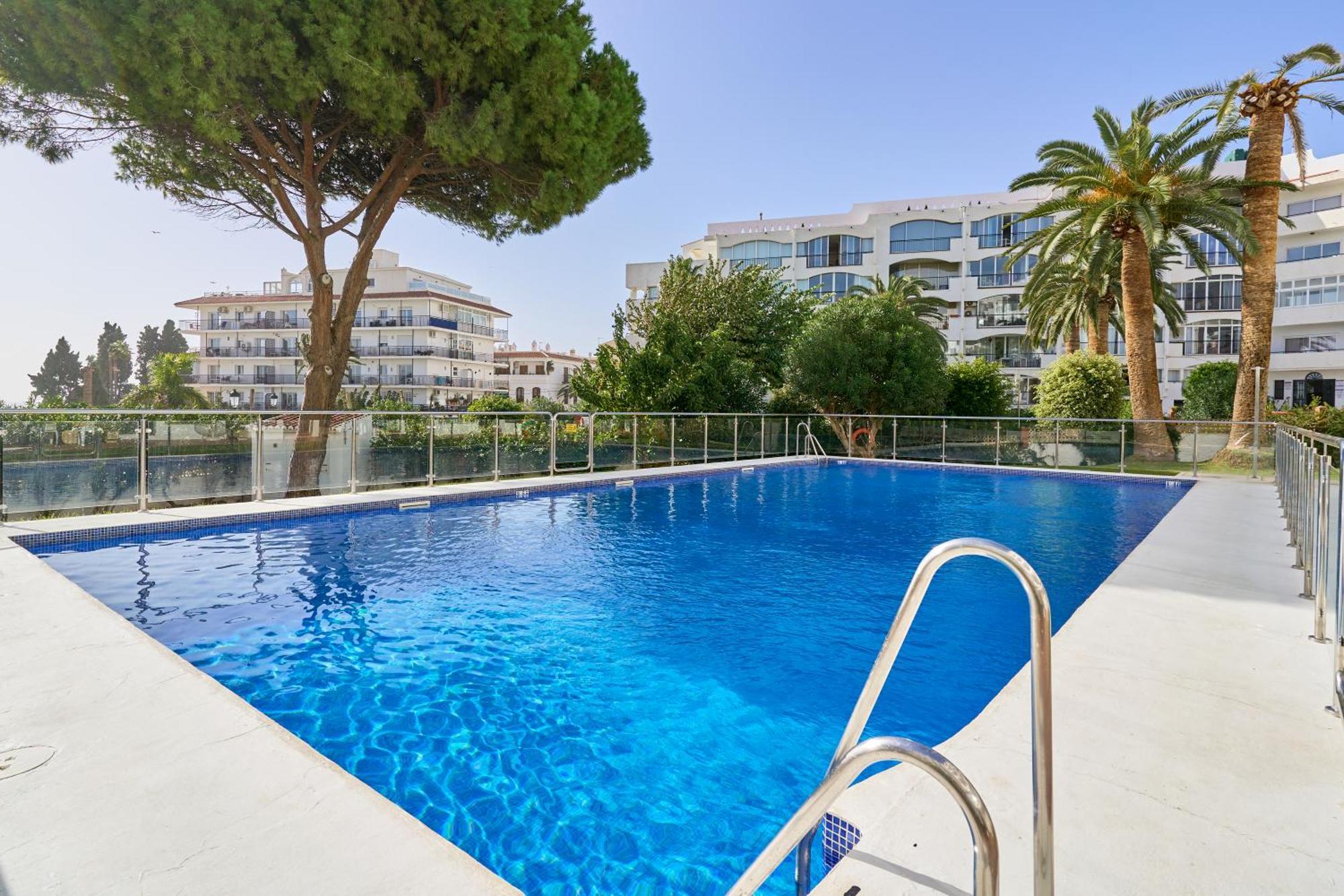Appartement Spectacular Sea Views, 2 Bed,2 Bath à Nerja Extérieur photo