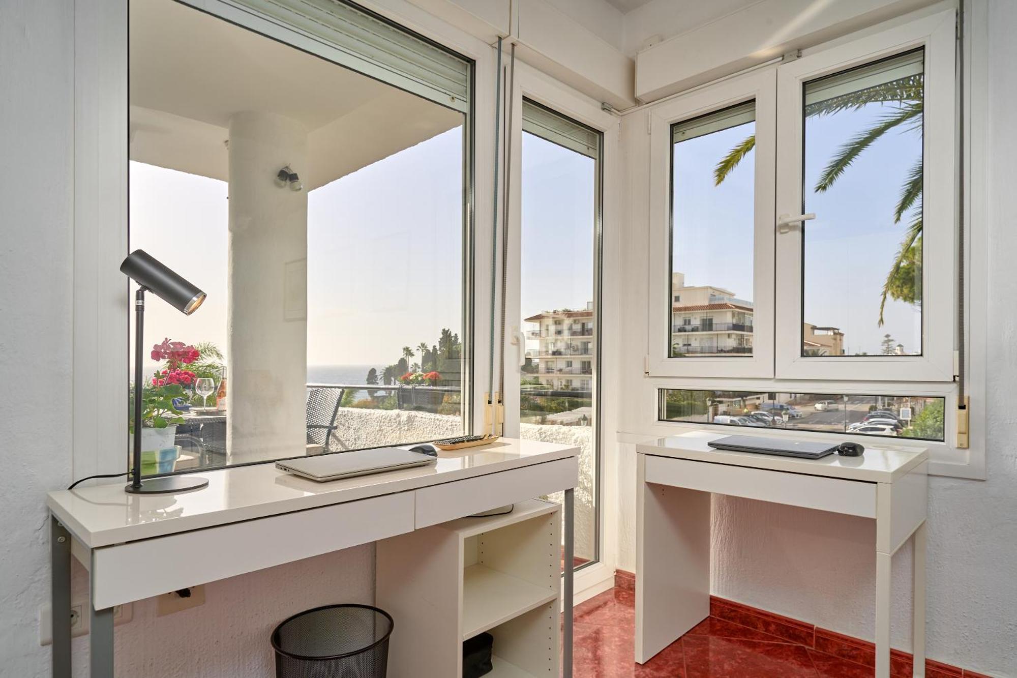 Appartement Spectacular Sea Views, 2 Bed,2 Bath à Nerja Extérieur photo