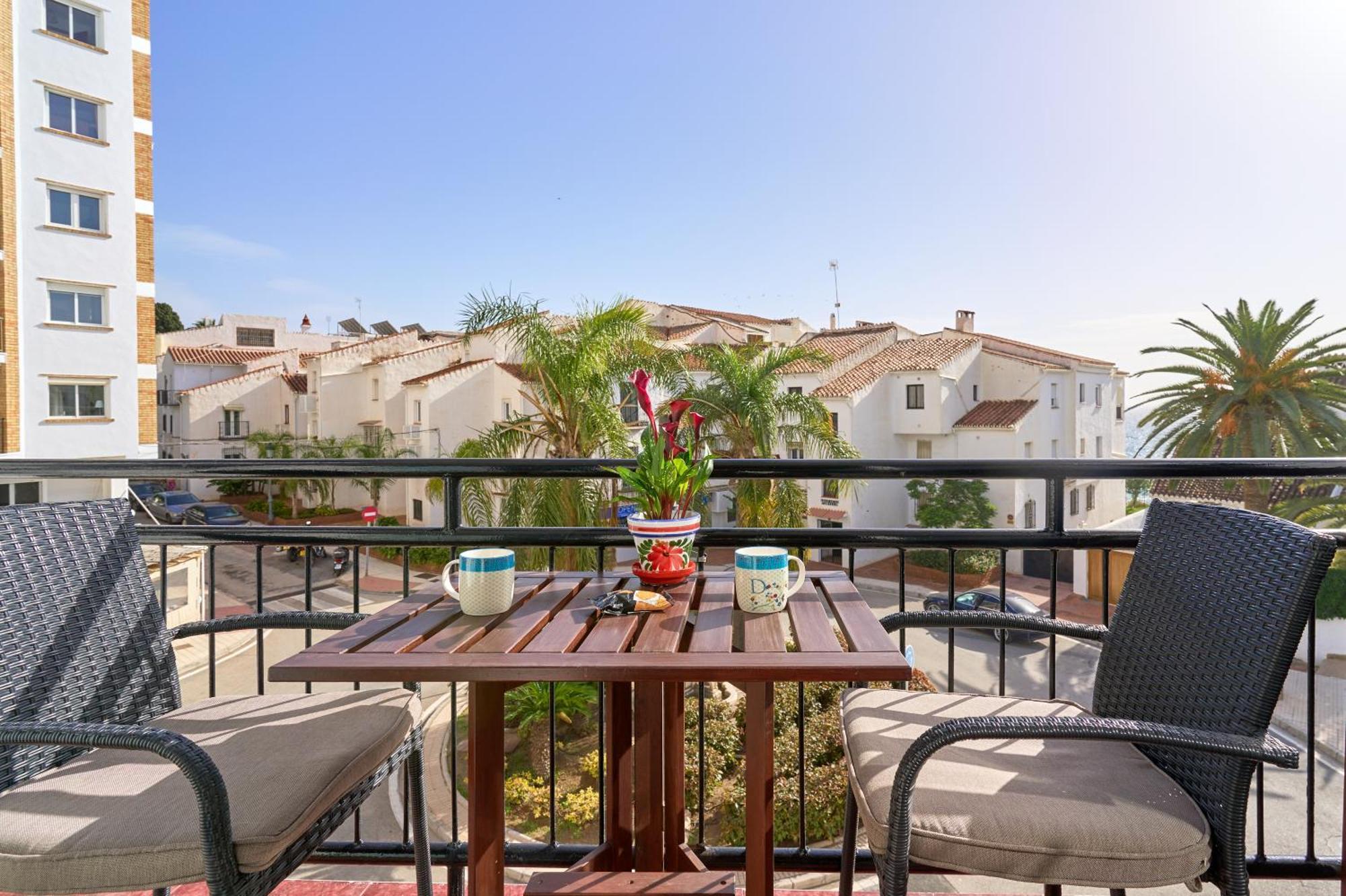 Appartement Spectacular Sea Views, 2 Bed,2 Bath à Nerja Extérieur photo