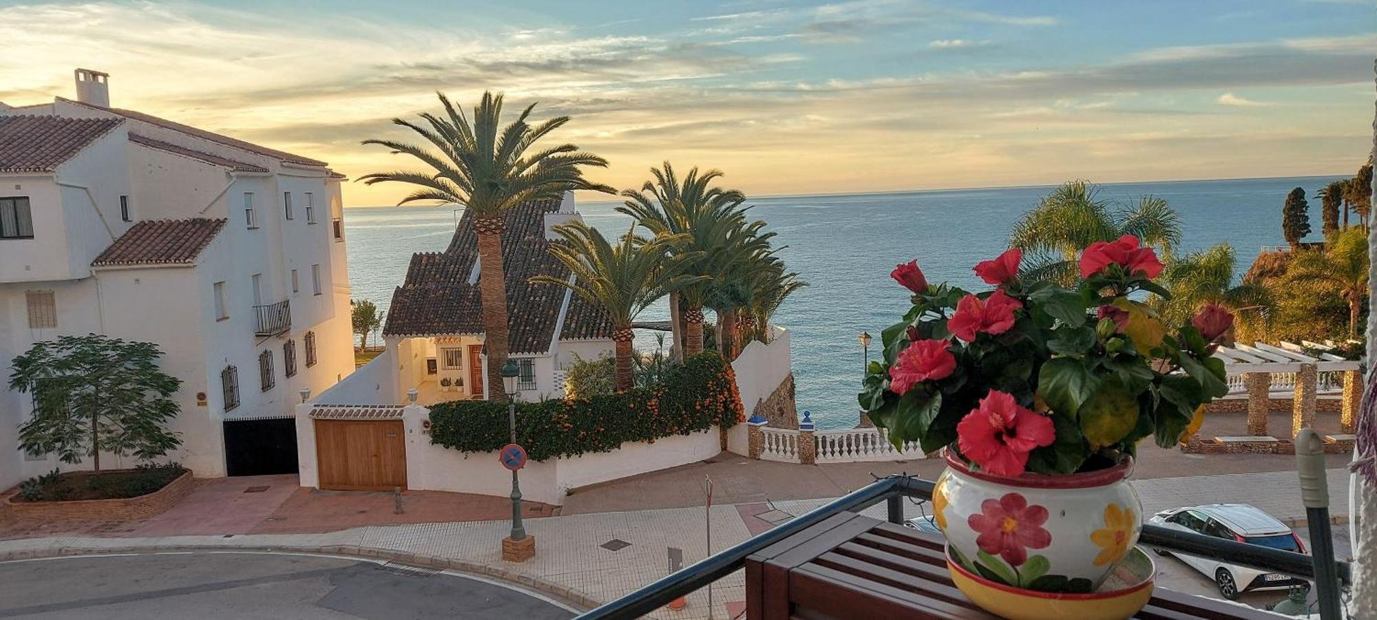 Appartement Spectacular Sea Views, 2 Bed,2 Bath à Nerja Extérieur photo